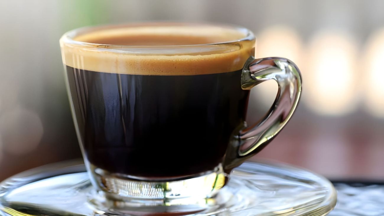 Caffè, cosa significa se lo bevi zuccherato o amaro