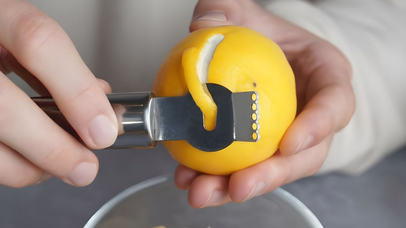 Bucce di limone, in questo modo tengono lontane gli insetti